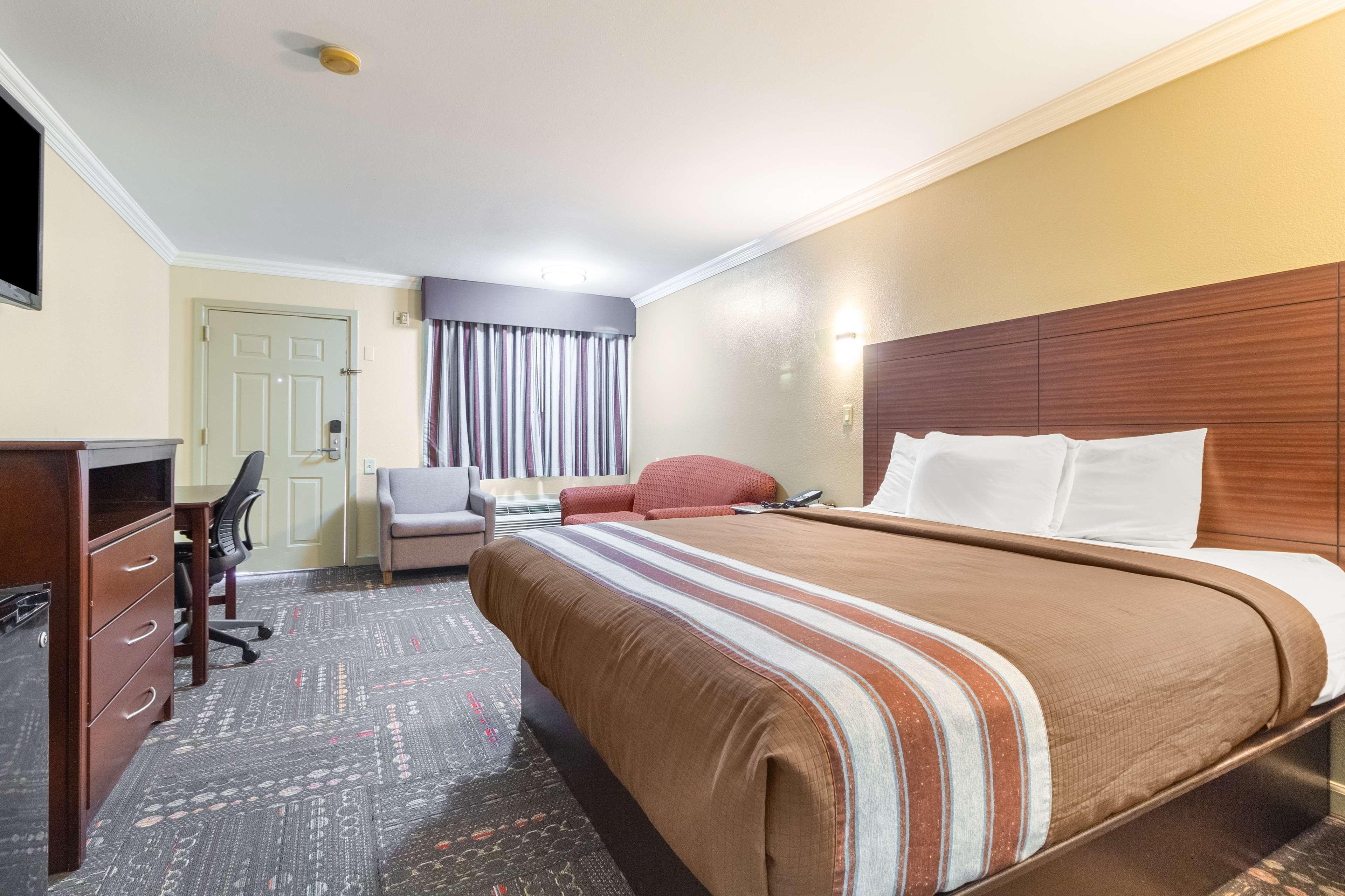 Hotel Dan Inn Uberaba & Convencoes By Nacional Inn Ngoại thất bức ảnh
