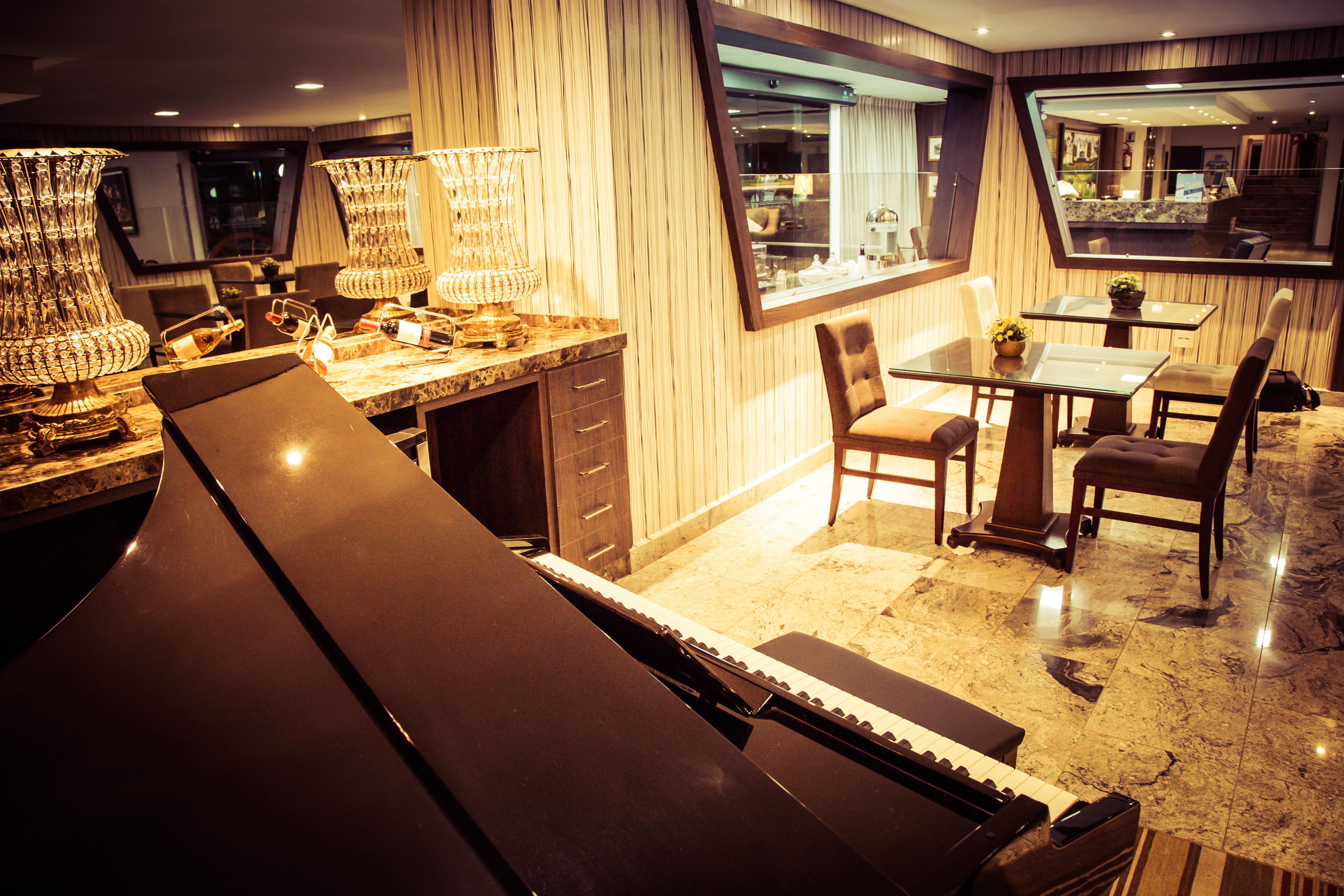Hotel Dan Inn Uberaba & Convencoes By Nacional Inn Ngoại thất bức ảnh