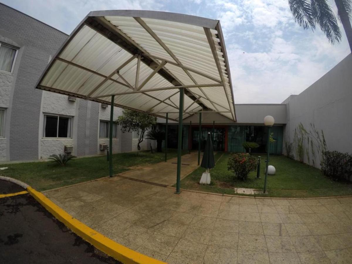 Hotel Dan Inn Uberaba & Convencoes By Nacional Inn Ngoại thất bức ảnh