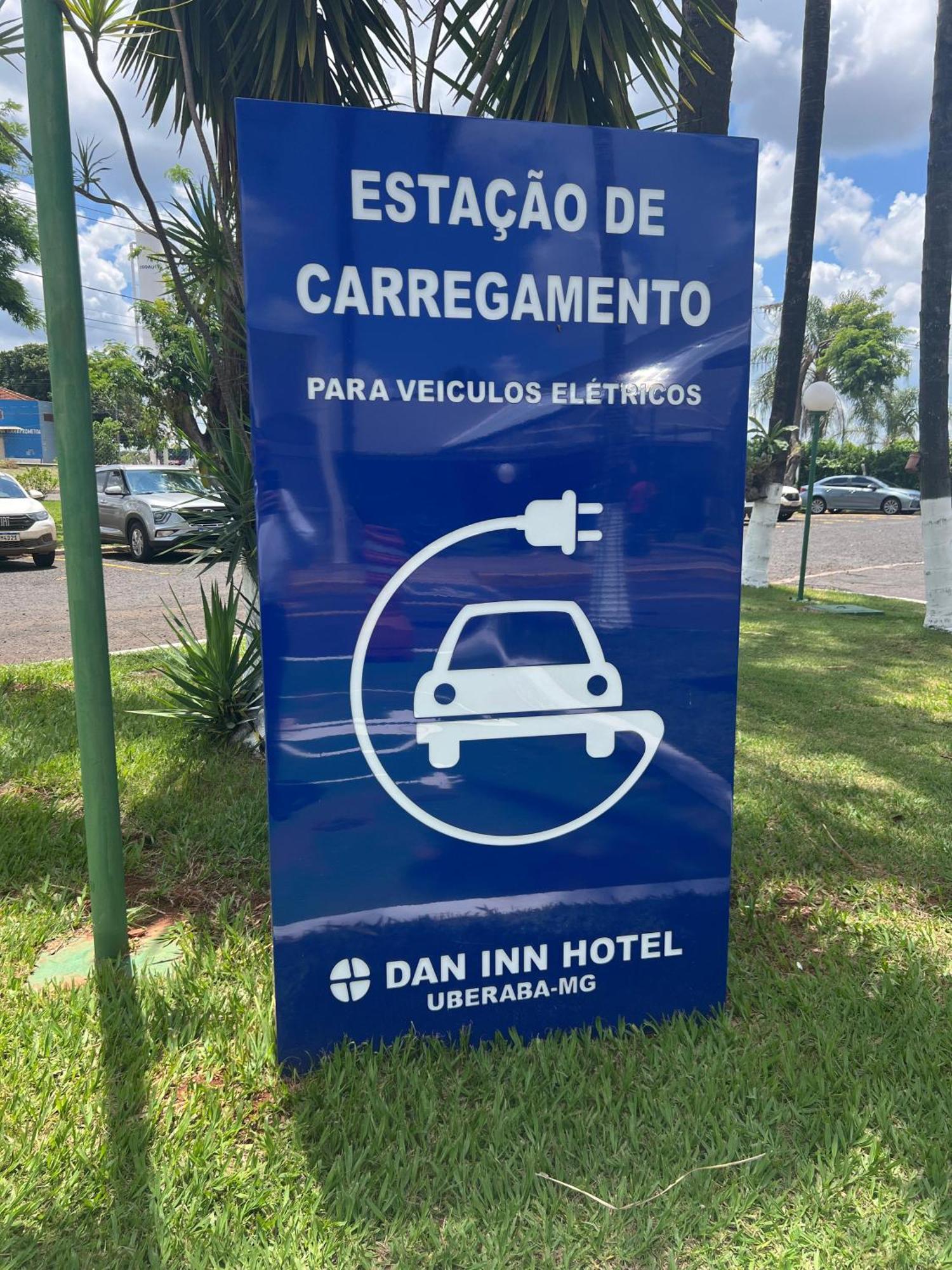 Hotel Dan Inn Uberaba & Convencoes By Nacional Inn Ngoại thất bức ảnh